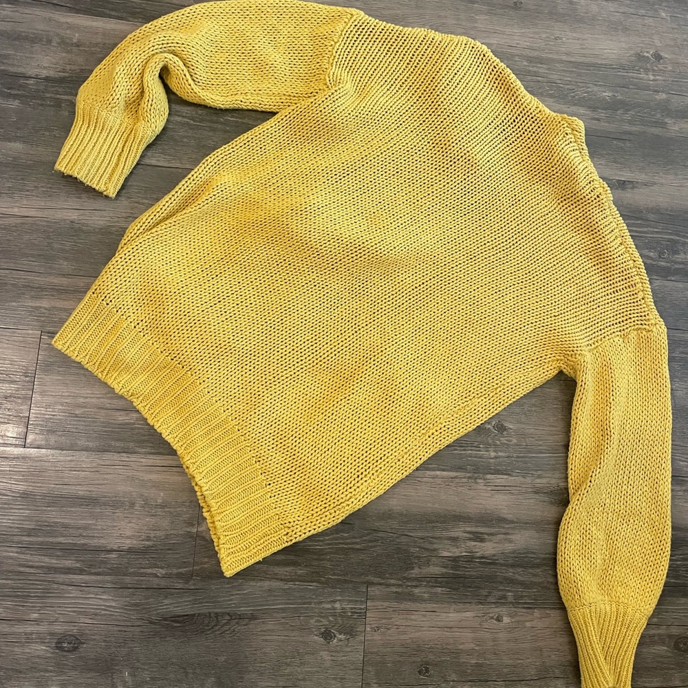 Oversized Cardigan - Picture 2 of 3
